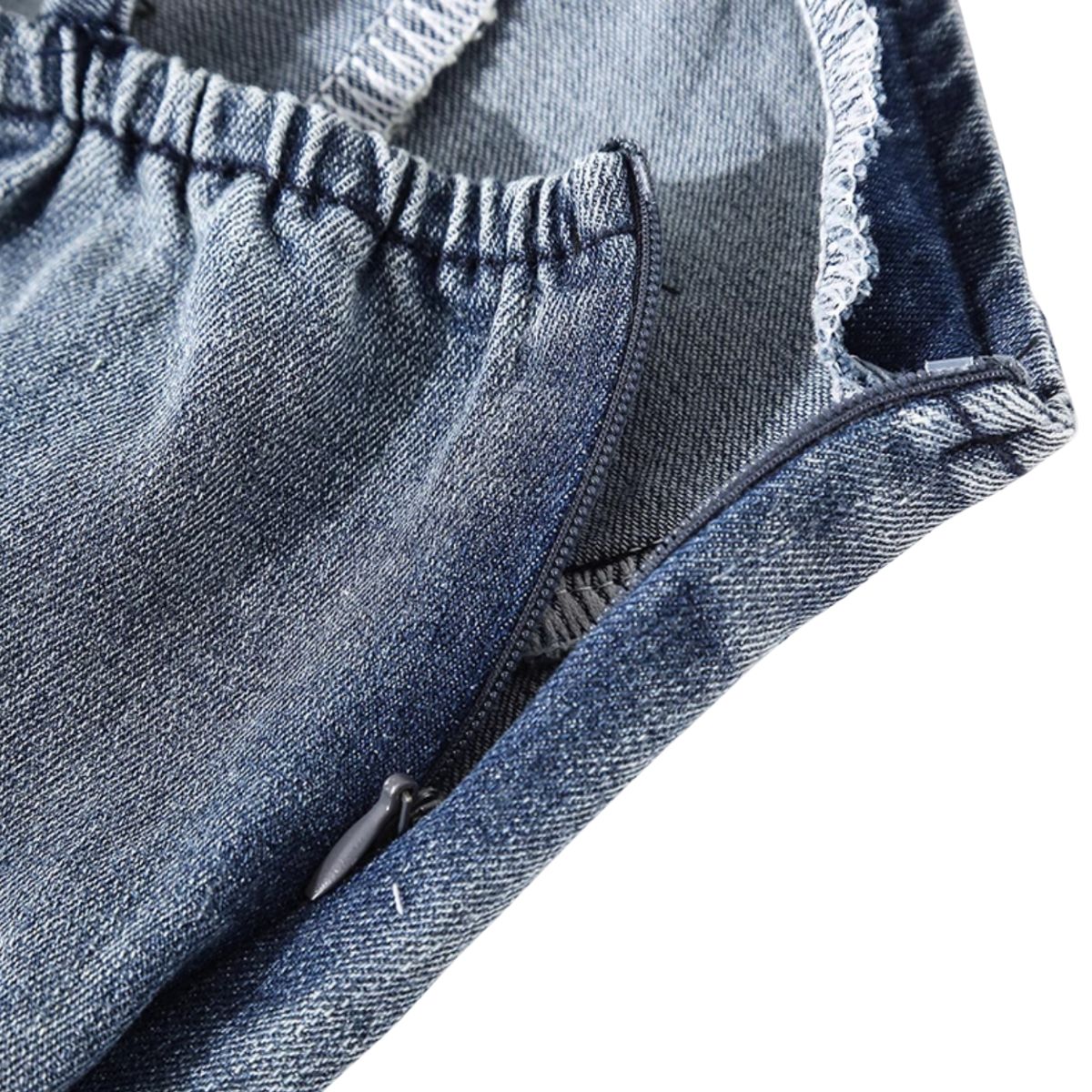 Falda vaquera con bordado de perlas y lavado vintage