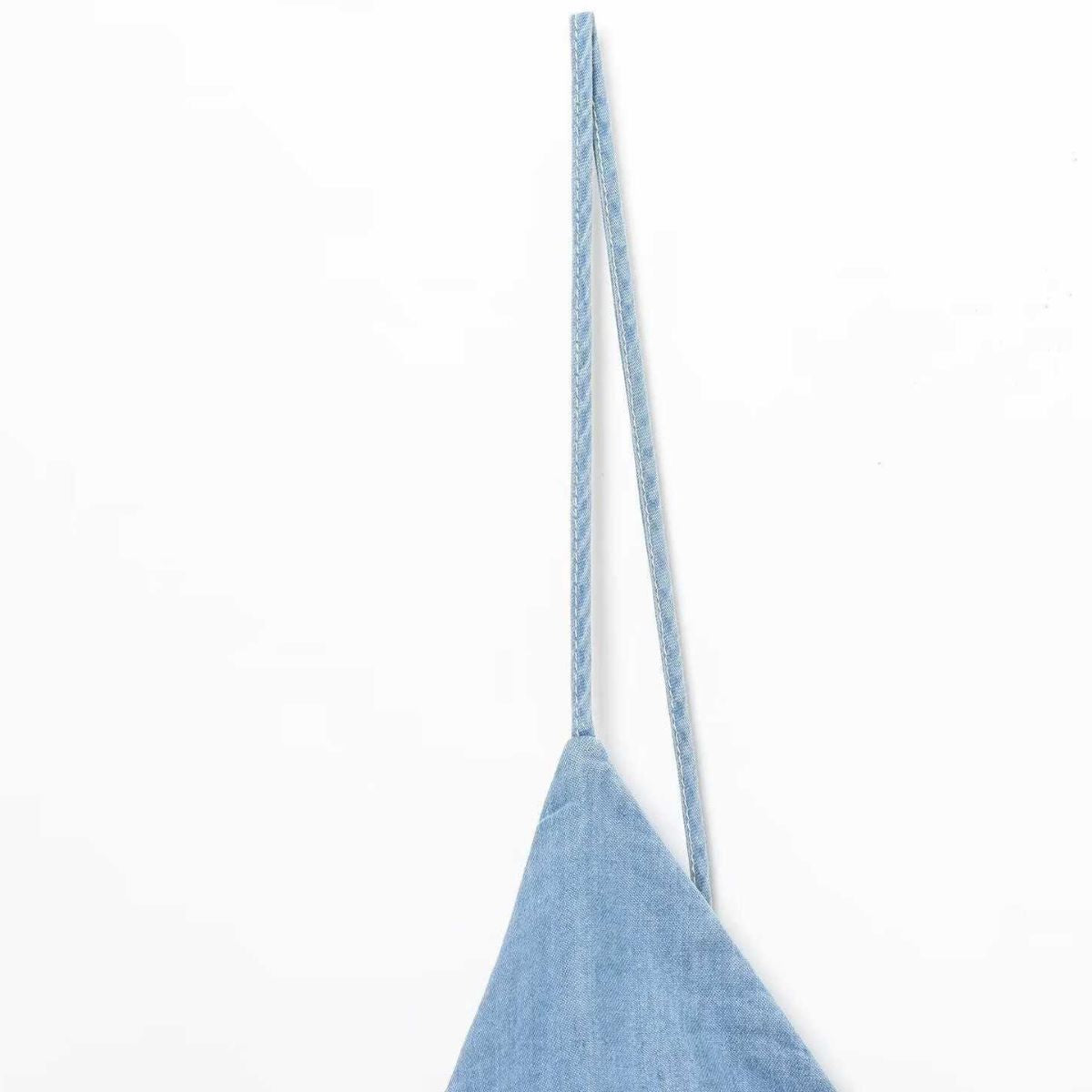 Falda vaquera con bordado de perlas y lavado vintage