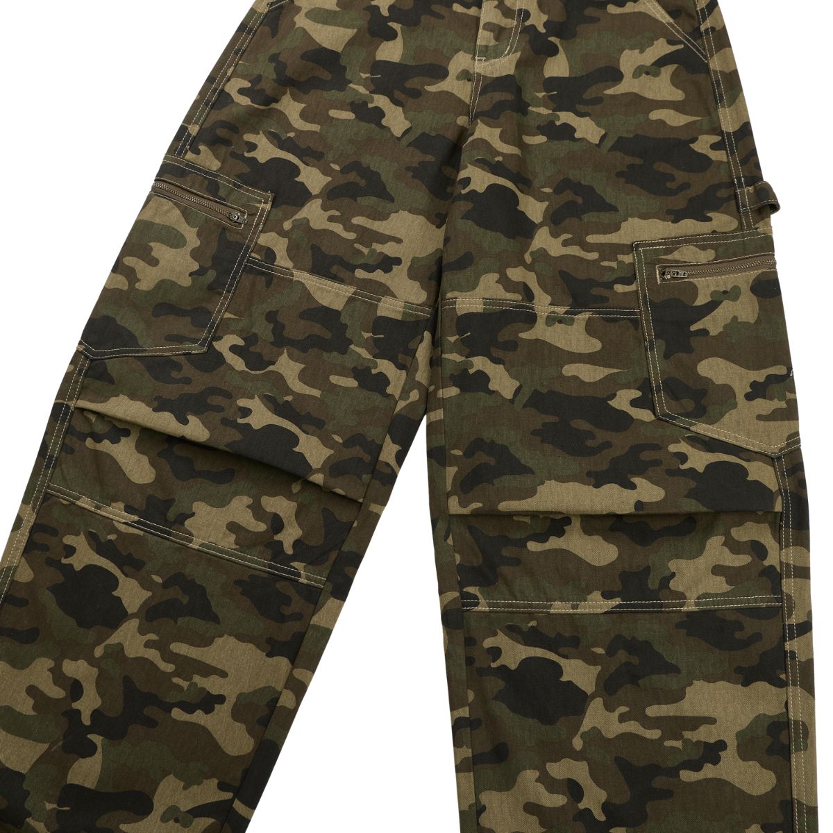 Camouflage Curved‑Blade Cargo Pants