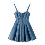 Falda vaquera con bordado de perlas y lavado vintage