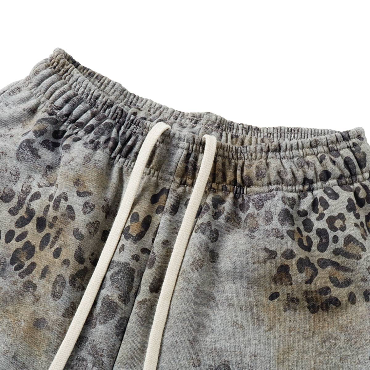 Jogger holgado descolorido y lavado