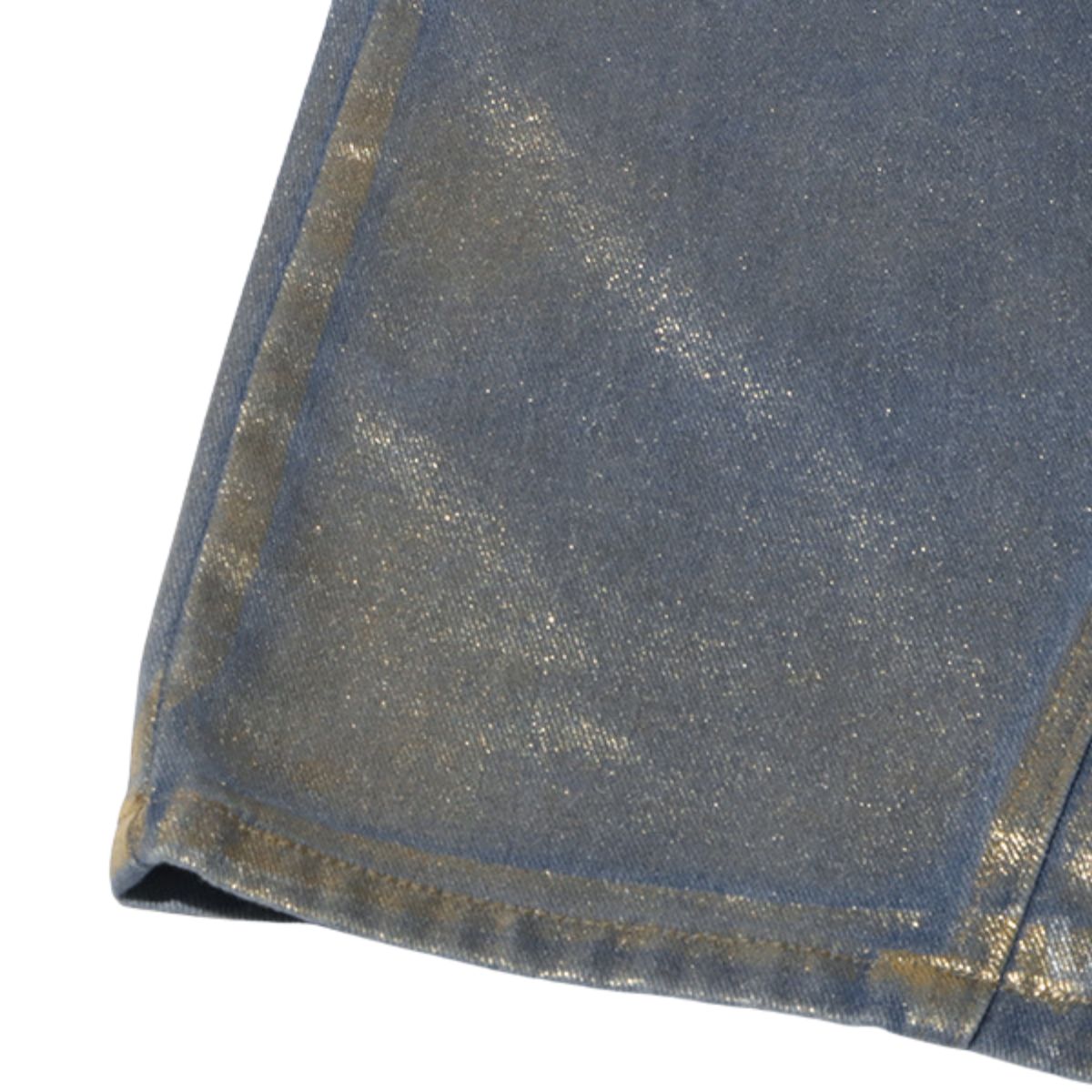 Falda vaquera con bordado de perlas y lavado vintage