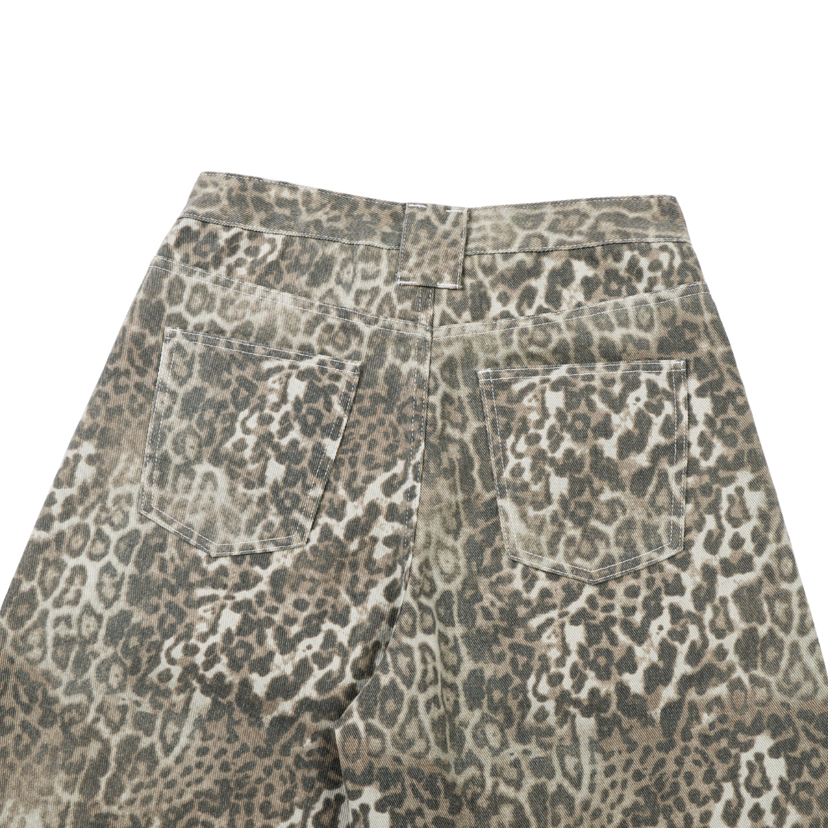 Retro Leopard Baggy Bermuda Shorts