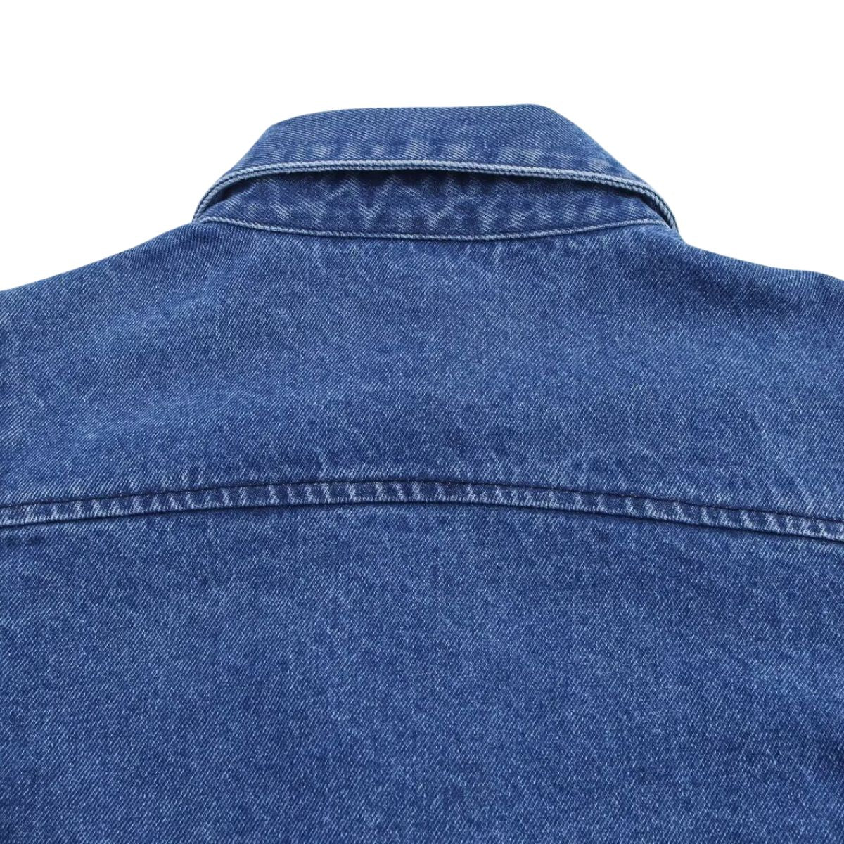 Vestido midi vaquero sin mangas con botones y aberturas en la parte delantera