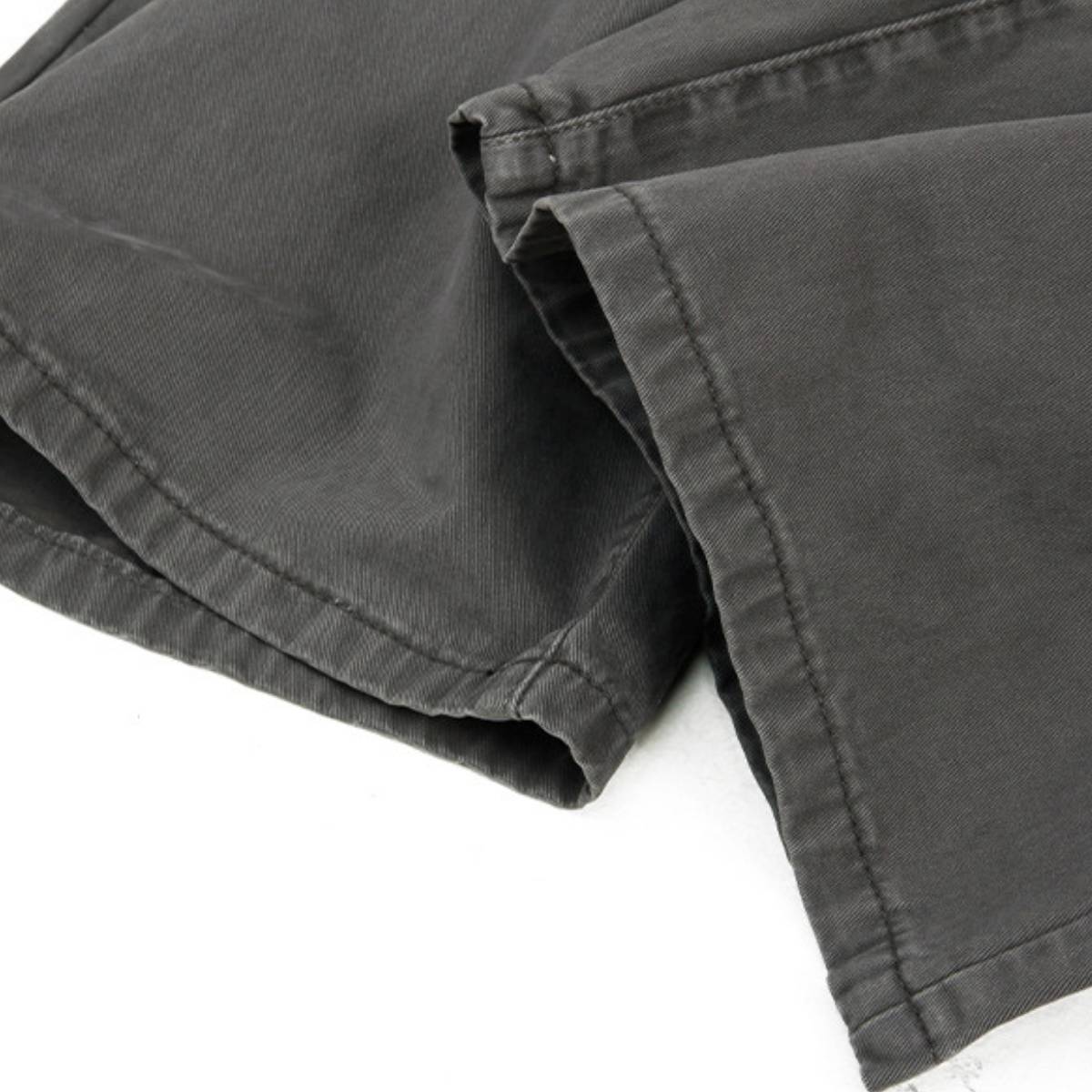 Minimalist Panelled Relaxed Fit Jogger Pants