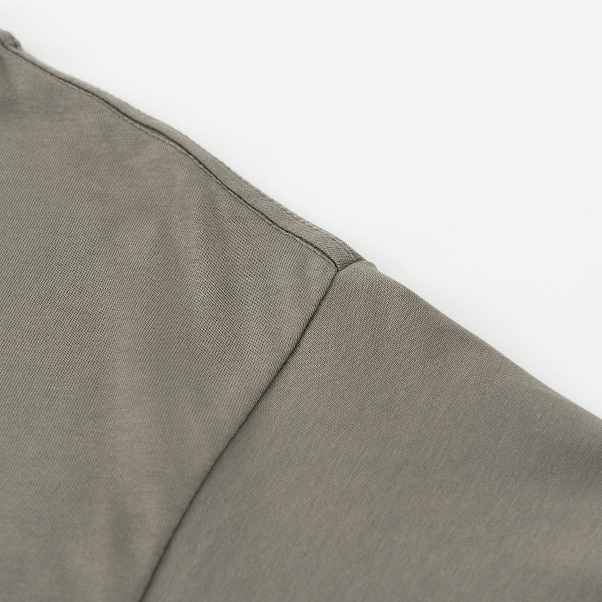 Women's Solid Color Crew Neck Tee 7.5oz-INNBLAC Fashion Apparel