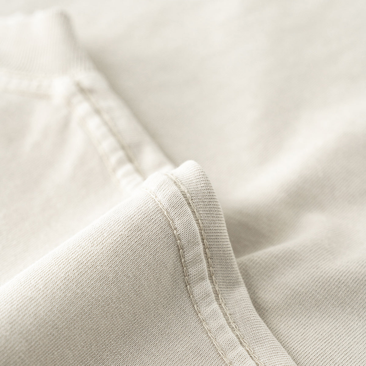 Camiseta lavada y desgastada de peso pesado de 9.3 oz