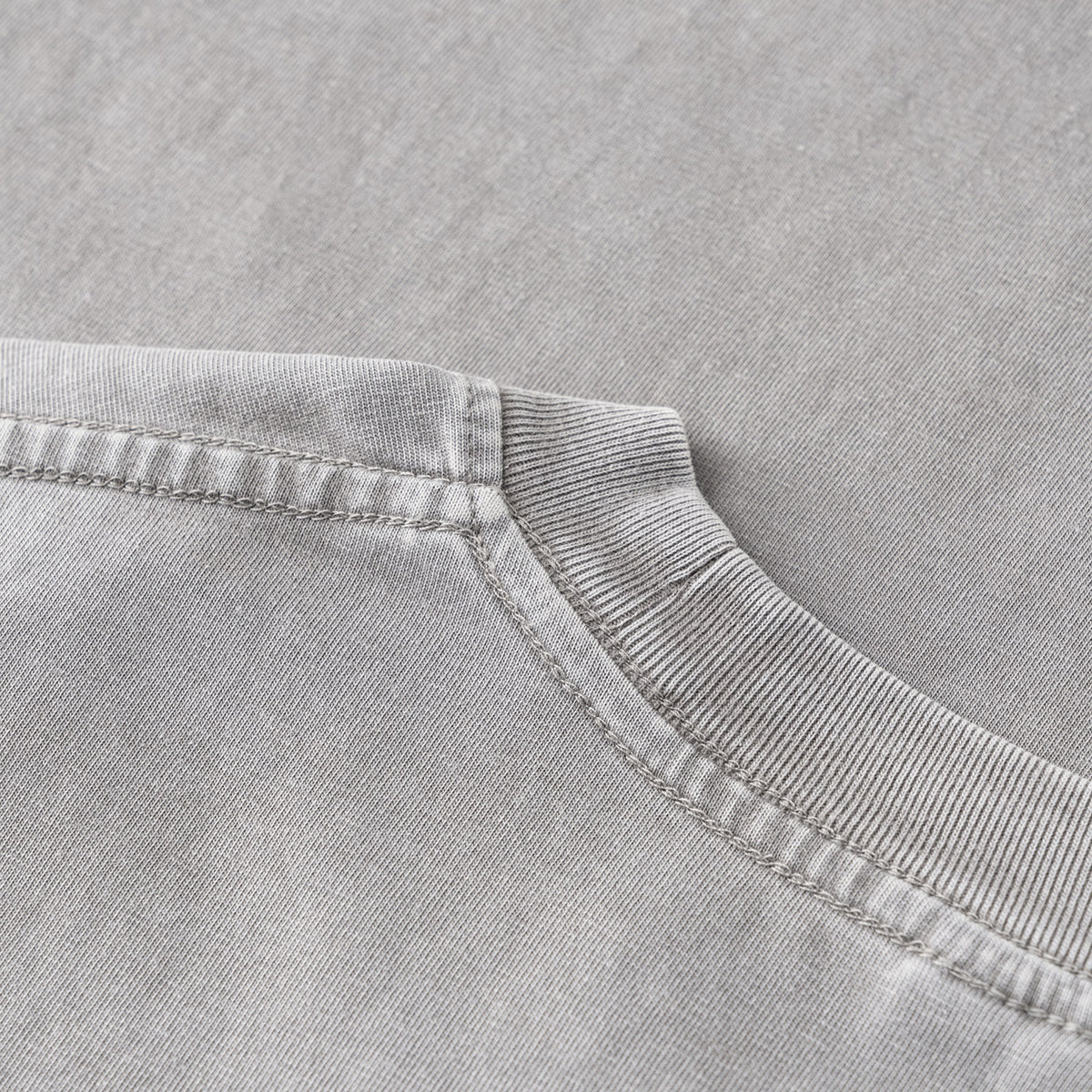 Camiseta holgada con lavado vintage de 8 oz