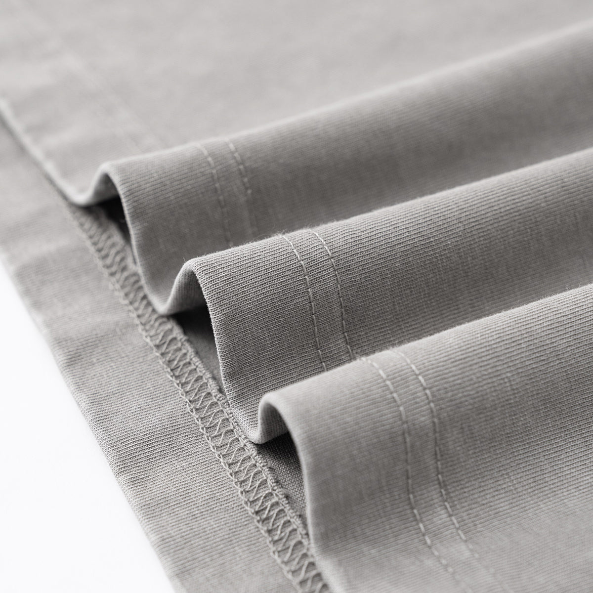 Polo lavado de color en contraste de 8.5 oz