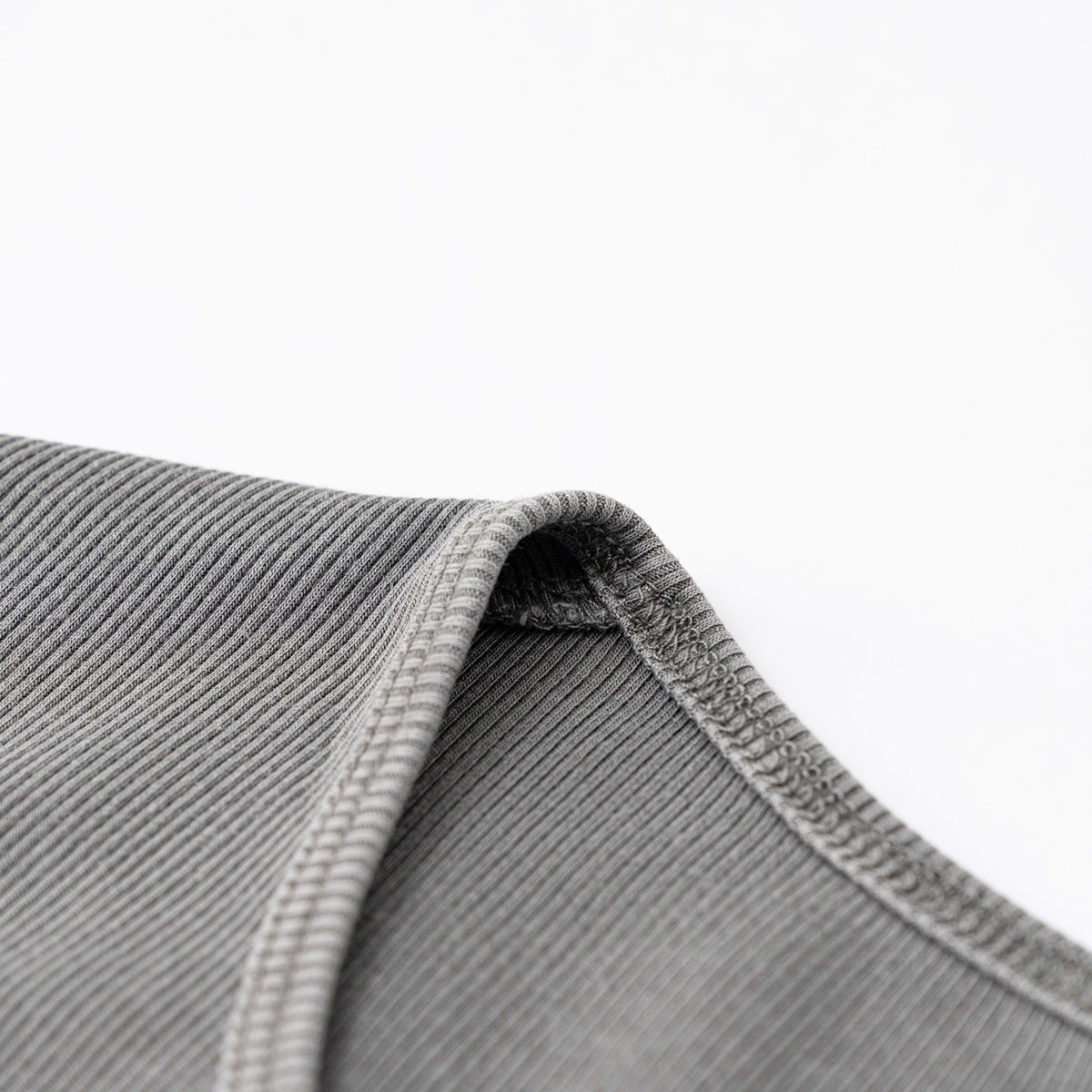 Fitted Rib-Knit V Neck T-Shirt 8.2oz