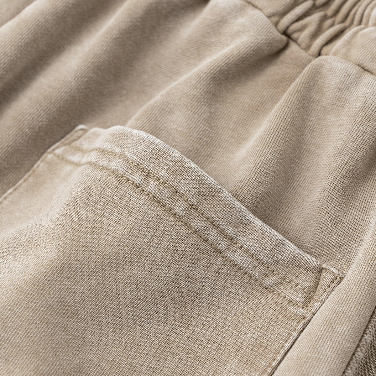 Washed Raw Edge Baggy Shorts