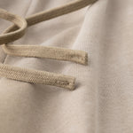 Pantalones cortos desgastados y descoloridos