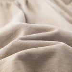 Pantalones cortos desgastados y descoloridos