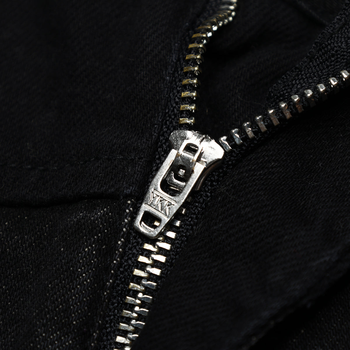 Black Raw Edge Short Jeans-INNBLAC Fashion Apparel