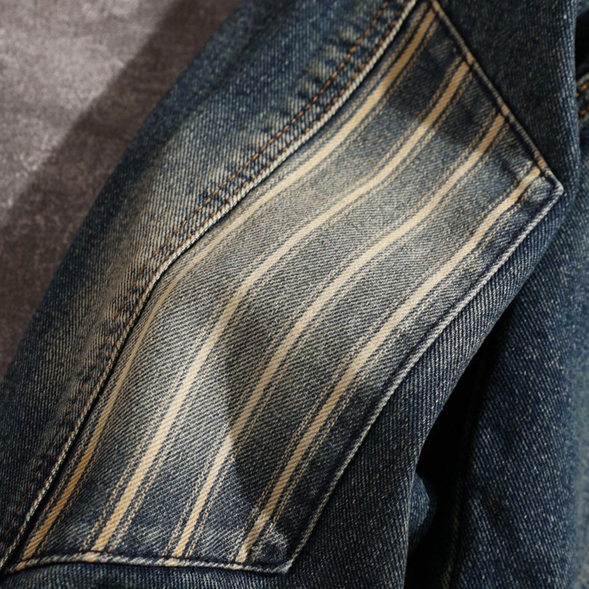 Cargo Pockets Washed Denim Jacket-INNBLAC Fashion Apparel