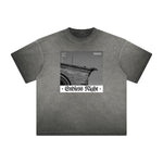 Camiseta gráfica gruesa de estilo gótico descolorido