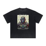 Camiseta vintage deshilachada con estampado de ciencia ficción y futurismo