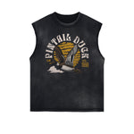 Camiseta sin mangas con gráficos retro revival y bordes deshilachados