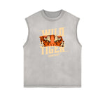 Camiseta sin mangas con gráfico de tigre y bordes deshilachados