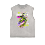 Camiseta sin mangas con grafiti de arte callejero y dobladillo deshilachado