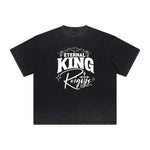 Camiseta con tipografía en negrita y desvanecimiento intenso