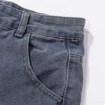 Bermudas vaqueras rasgadas con parches de camuflaje