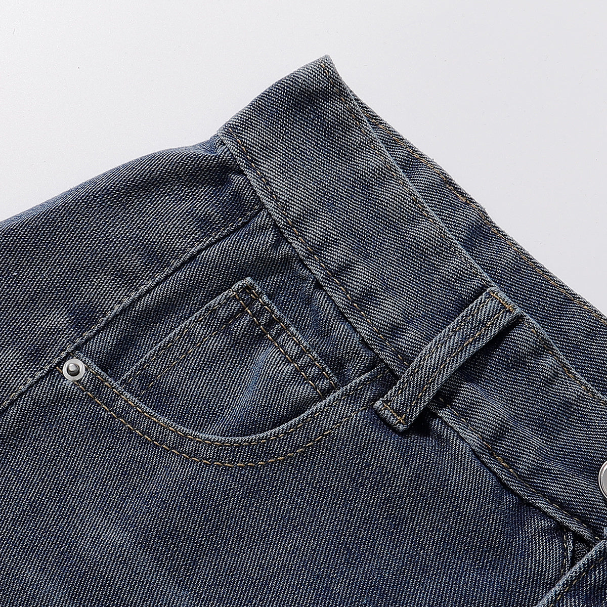 Bermudas vaqueras rasgadas con parches de camuflaje