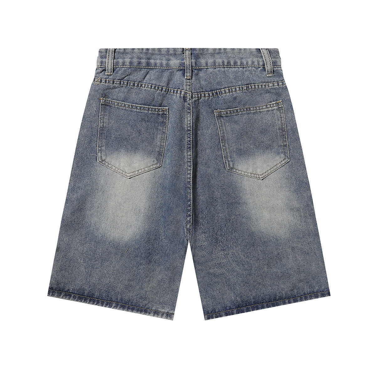 Bermudas vaqueras rasgadas con parches de camuflaje