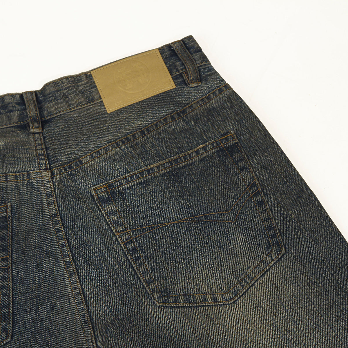 Wrinkle Wash Vintage Straight Jeans