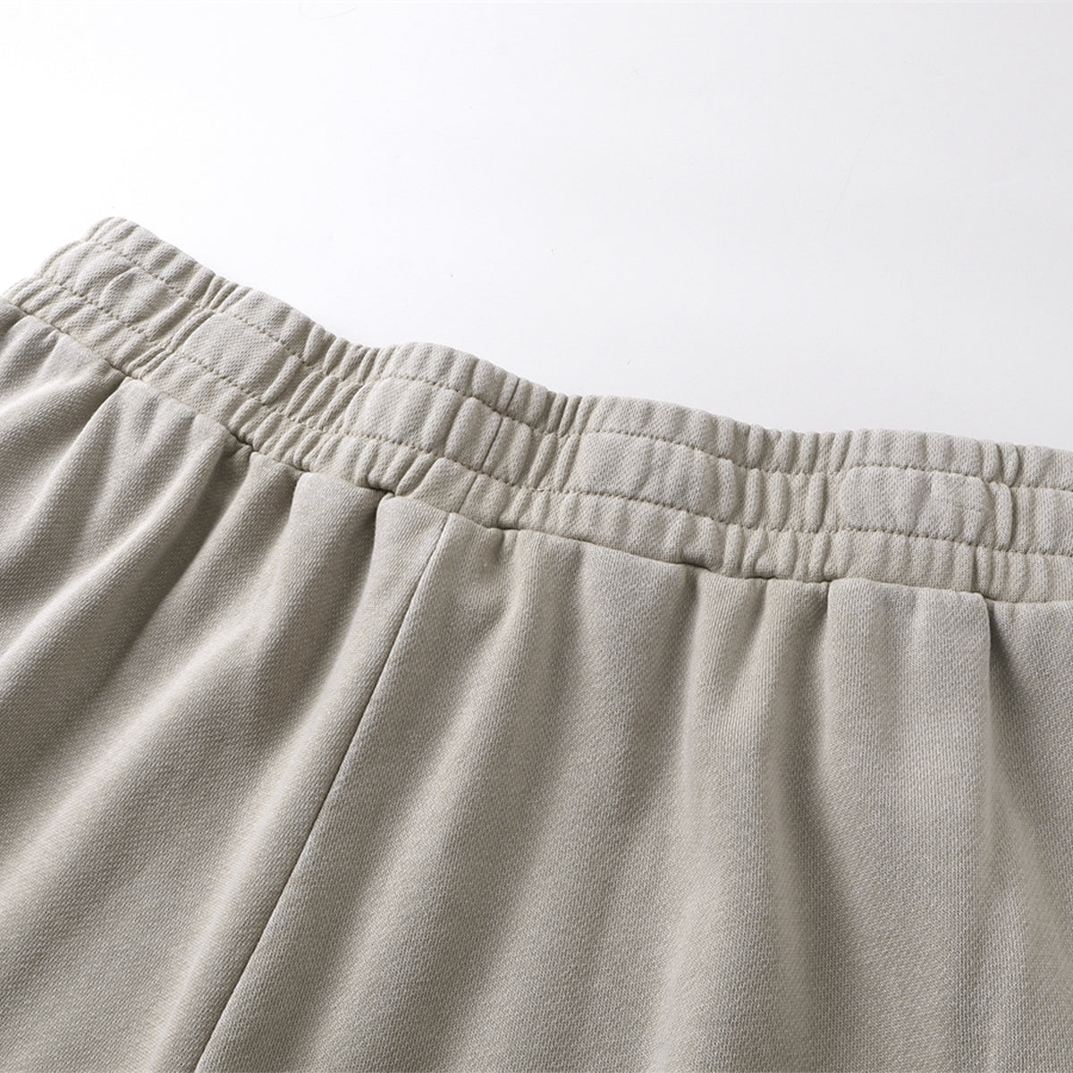 Destroyed Vintage High-Waisted Frayed Jogger Pants