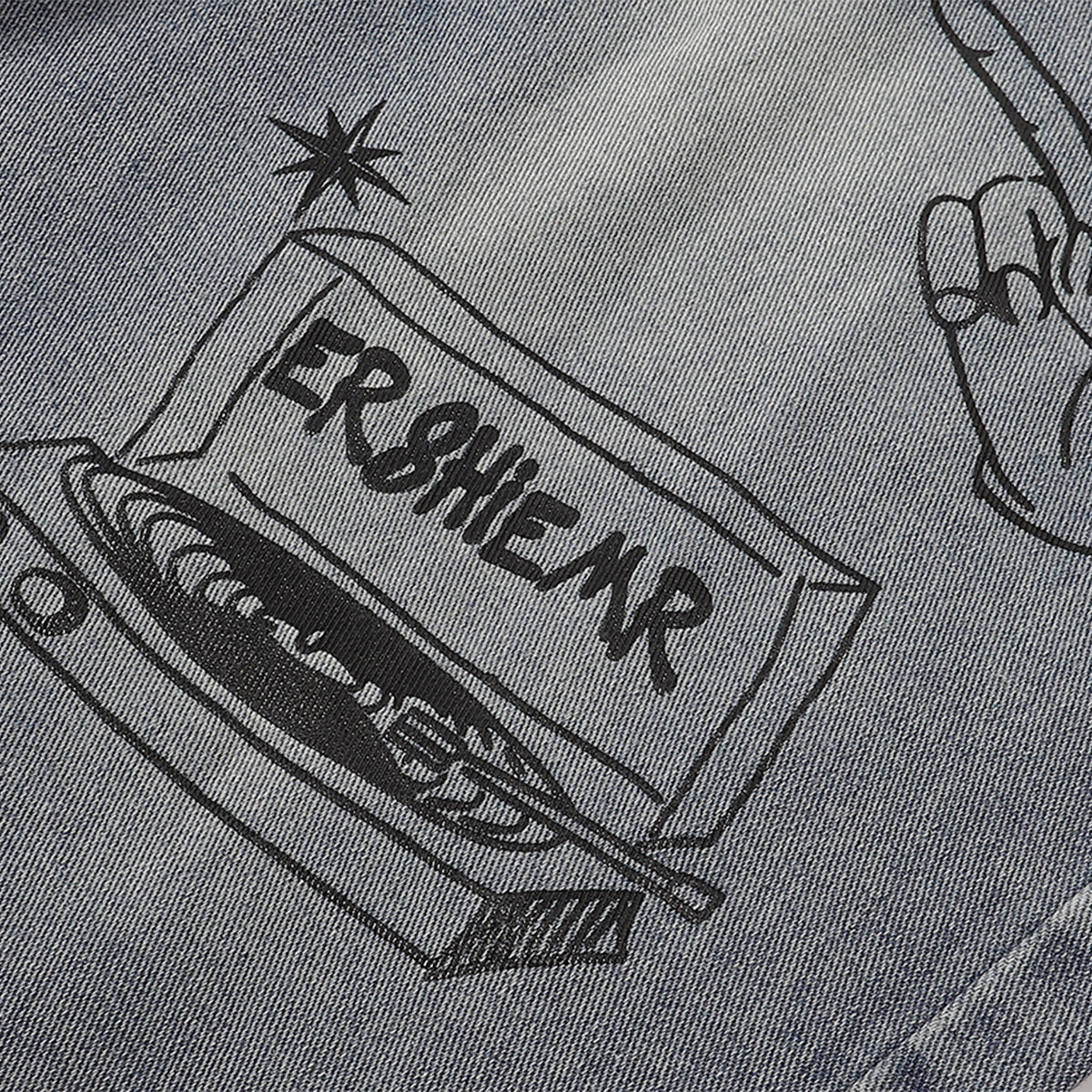 Bermudas vaqueras rasgadas con parches de camuflaje