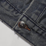 Shorts vaqueros con mariposas bordadas y adornados con perlas