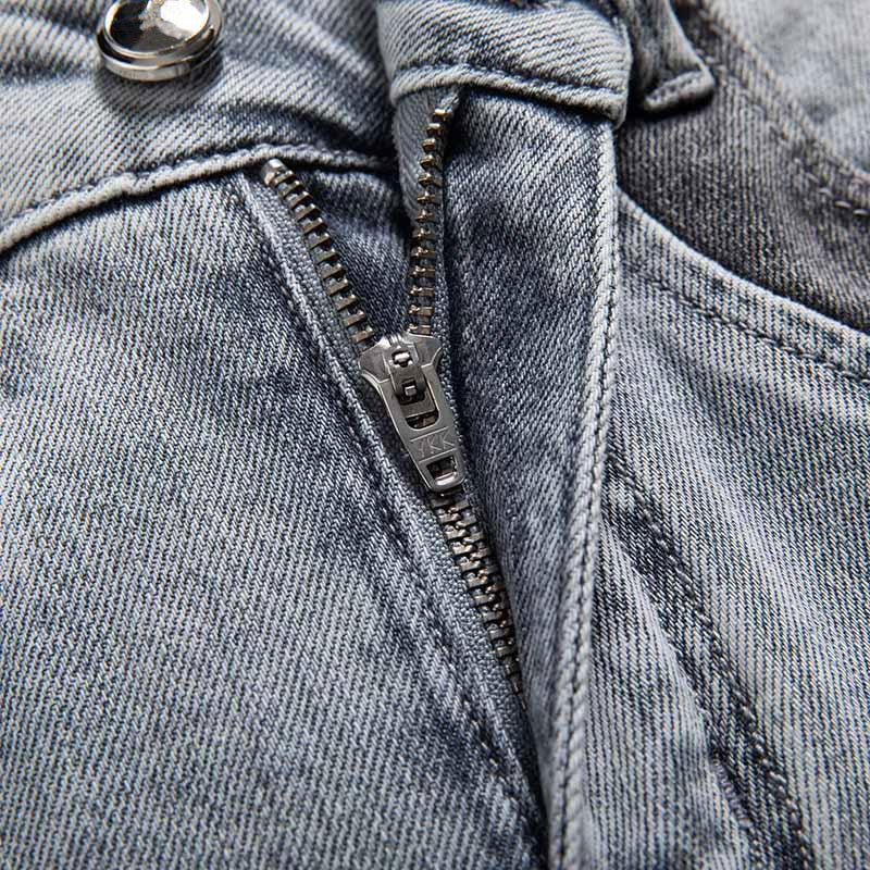 Risen Jeans Patchwork Pearl-Frog Closure Embroidered Jeans