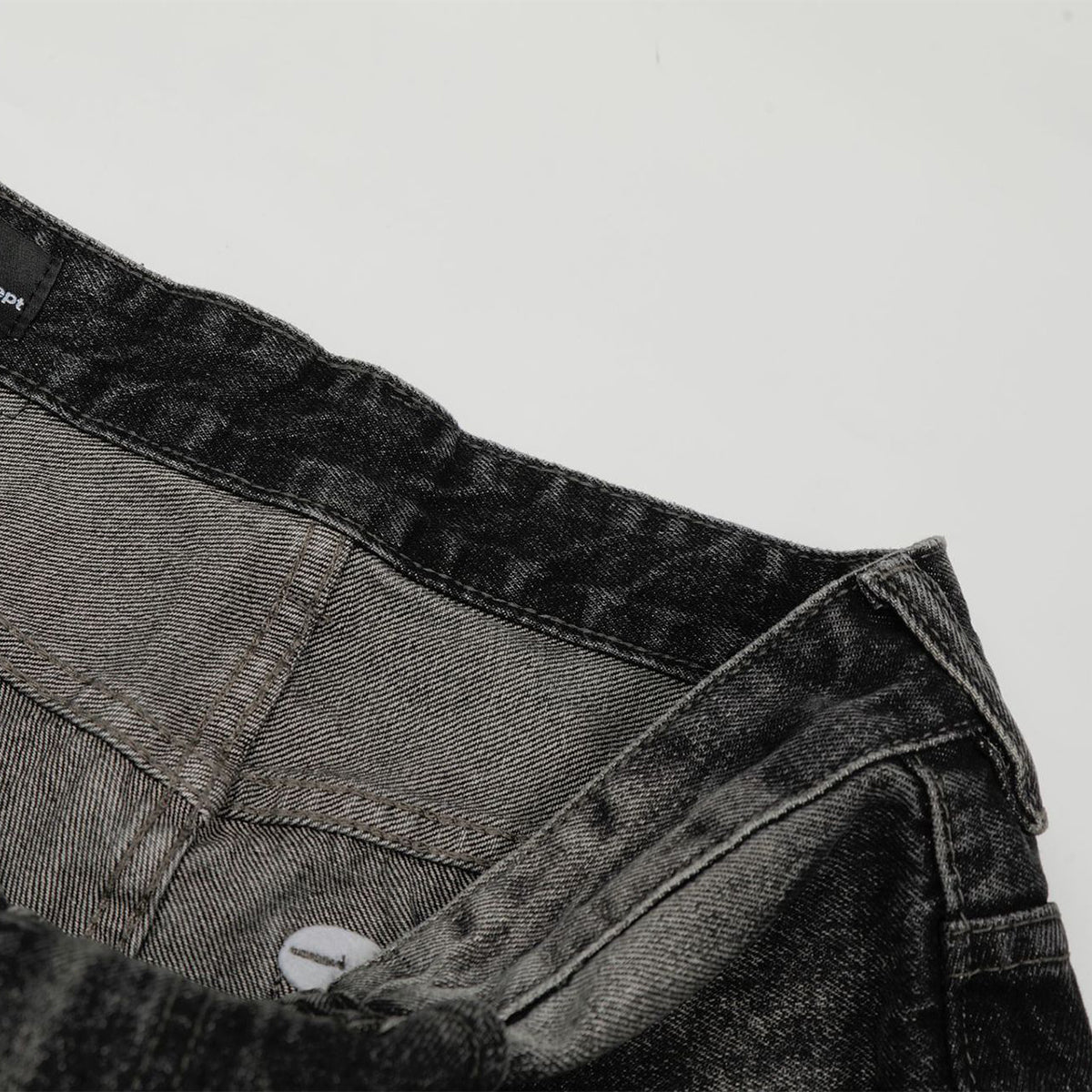 Whisker Fade Distressed High Street Loose Jeans