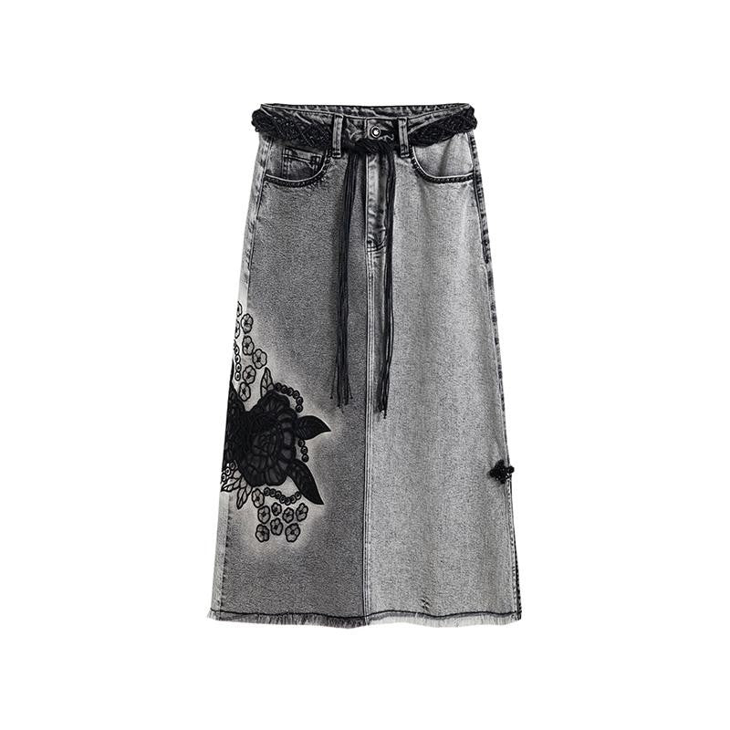 Vintage-Wash Pearl-Embroidered Denim Skirt