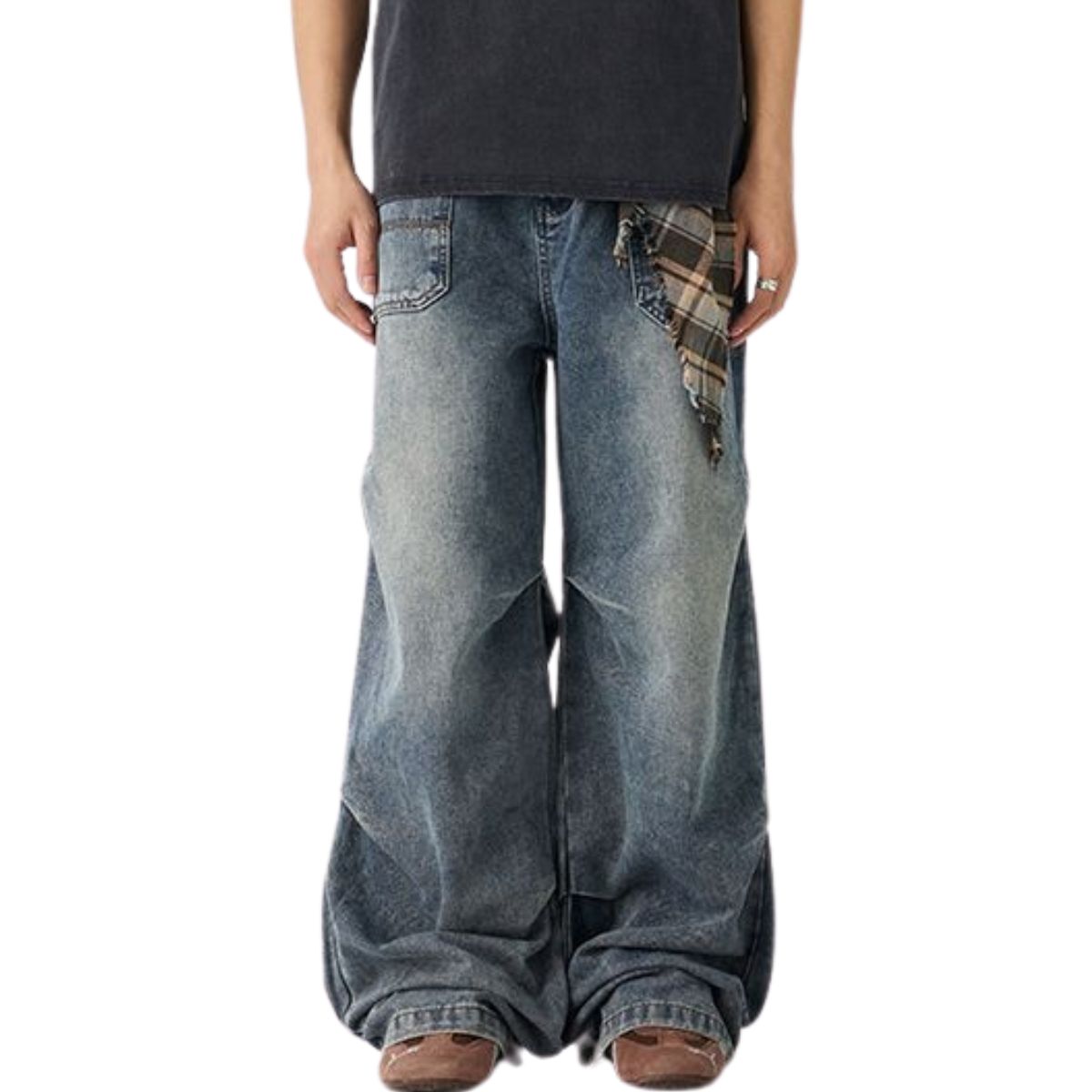 Vaqueros oversize con pliegues laterales