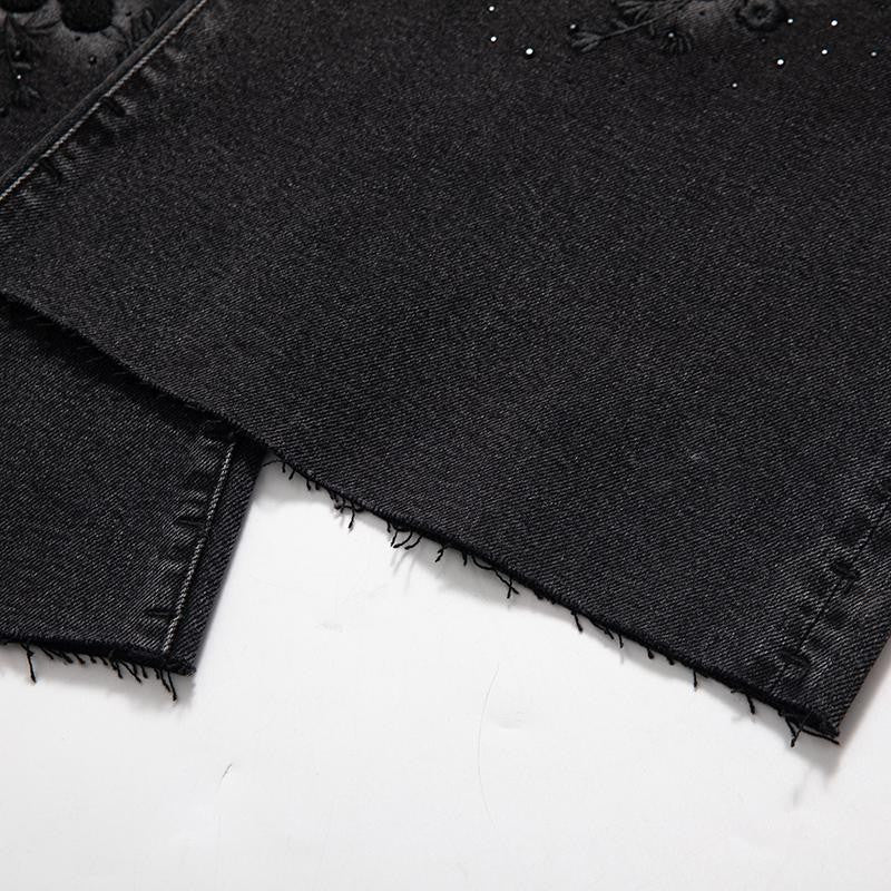 Vaqueros bordados con perlas y diamantes de imitación transferidos