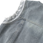 Shorts vaqueros con mariposas bordadas y adornados con perlas