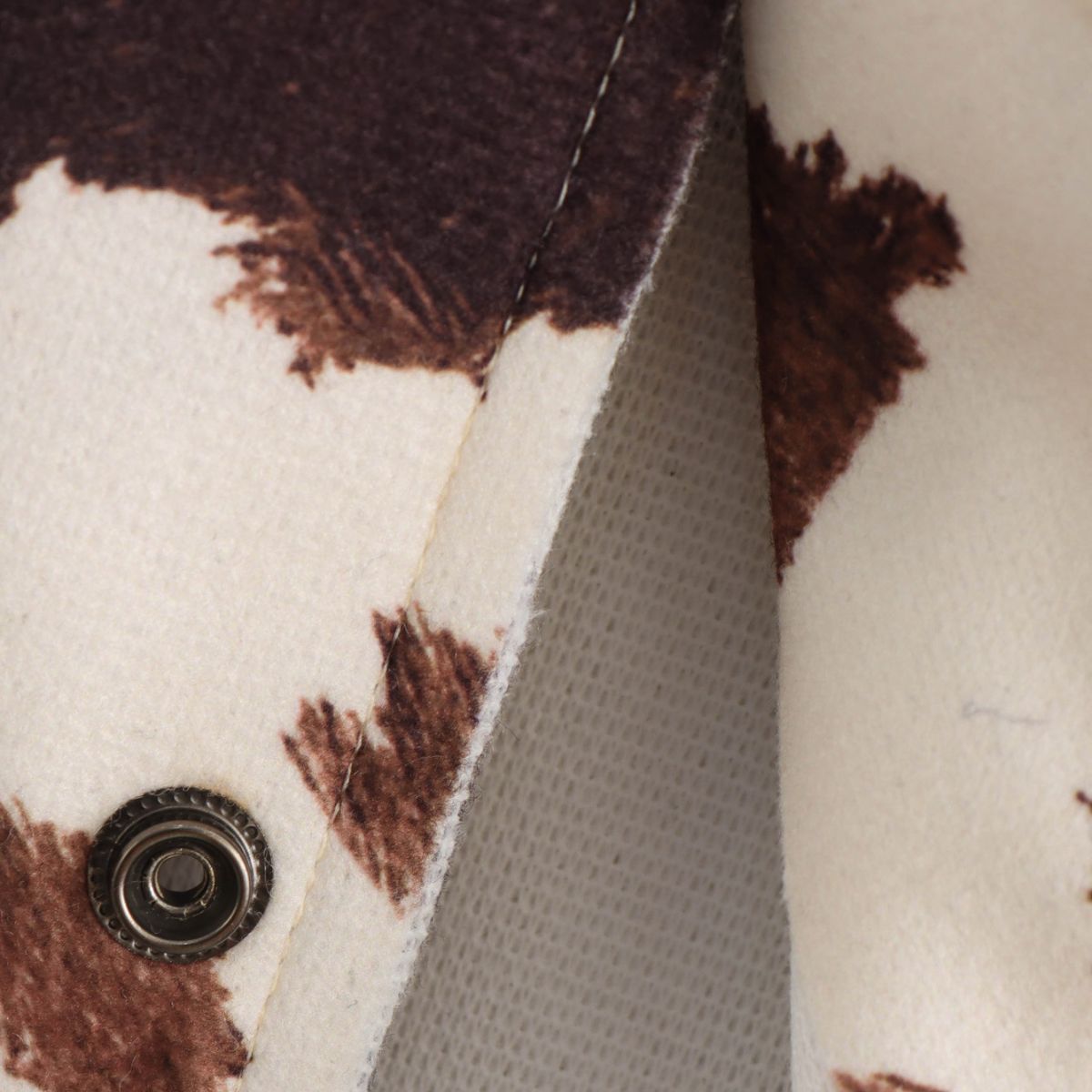 Vestido midi vaquero sin mangas con botones y aberturas en la parte delantera