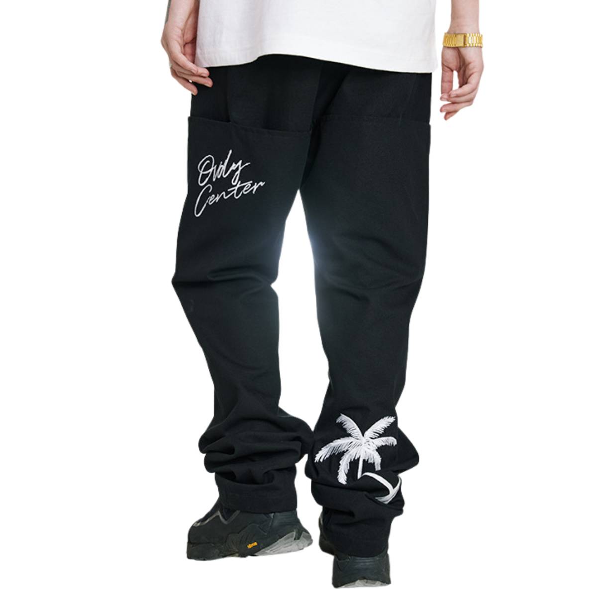 Solid Embroidered Relaxed Straight Leg Jeans