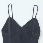 Falda vaquera con bordado de perlas y lavado vintage