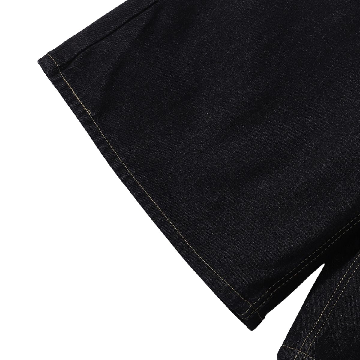 Bermudas con lavado vintage y salpicaduras de tinta