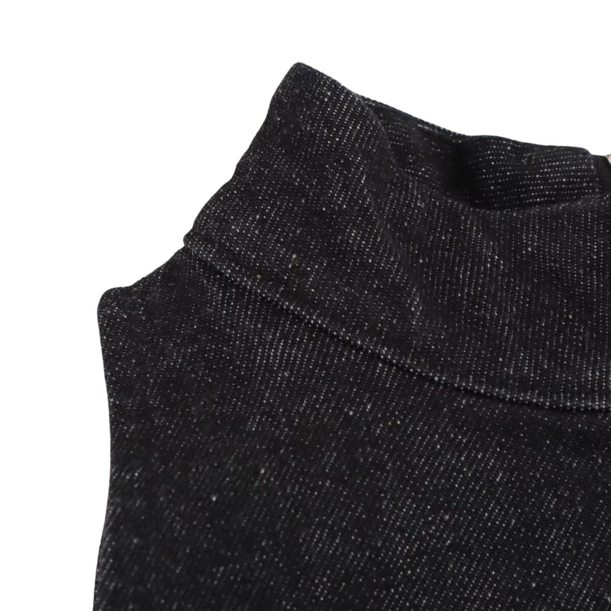 Falda vaquera con bordado de perlas y lavado vintage