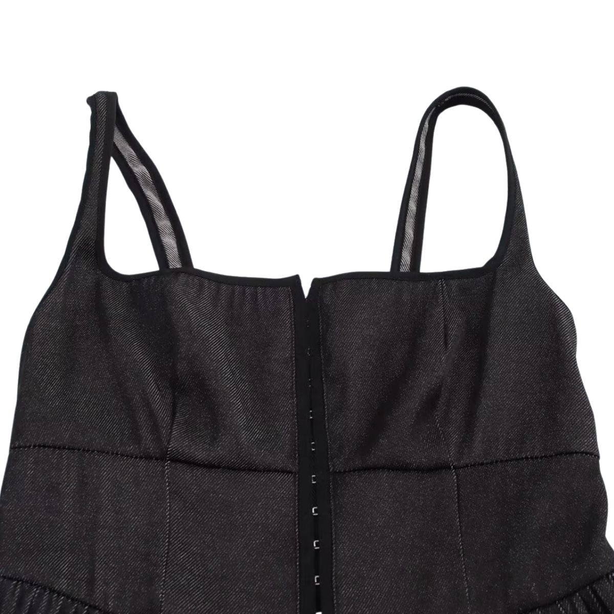 Falda vaquera con bordado de perlas y lavado vintage