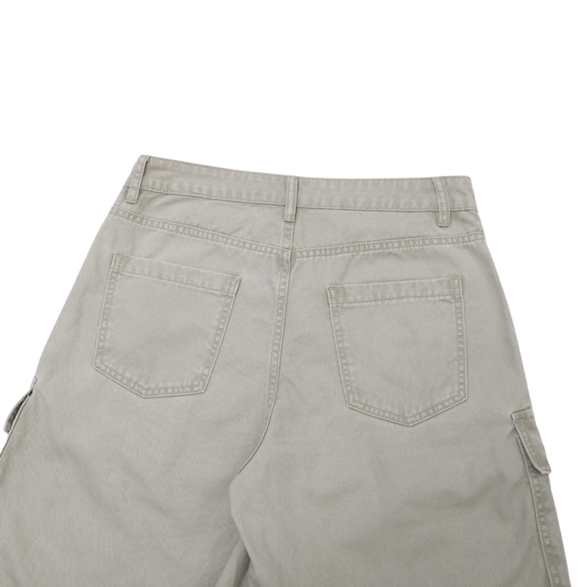 Bermudas con lavado vintage y salpicaduras de tinta