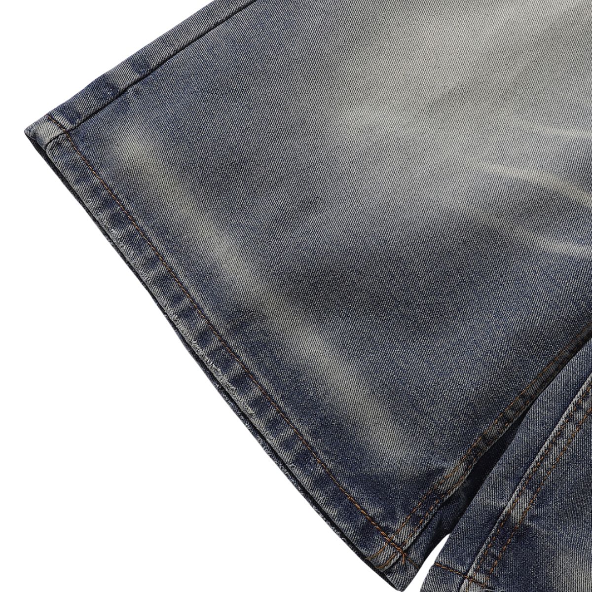 Bermudas con lavado vintage y salpicaduras de tinta