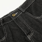 Bermudas vaqueras rasgadas con parches de camuflaje