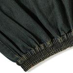 Shorts vaqueros con mariposas bordadas y adornados con perlas