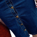 Vestido midi de mezclilla con botones en la parte delantera y manga larga