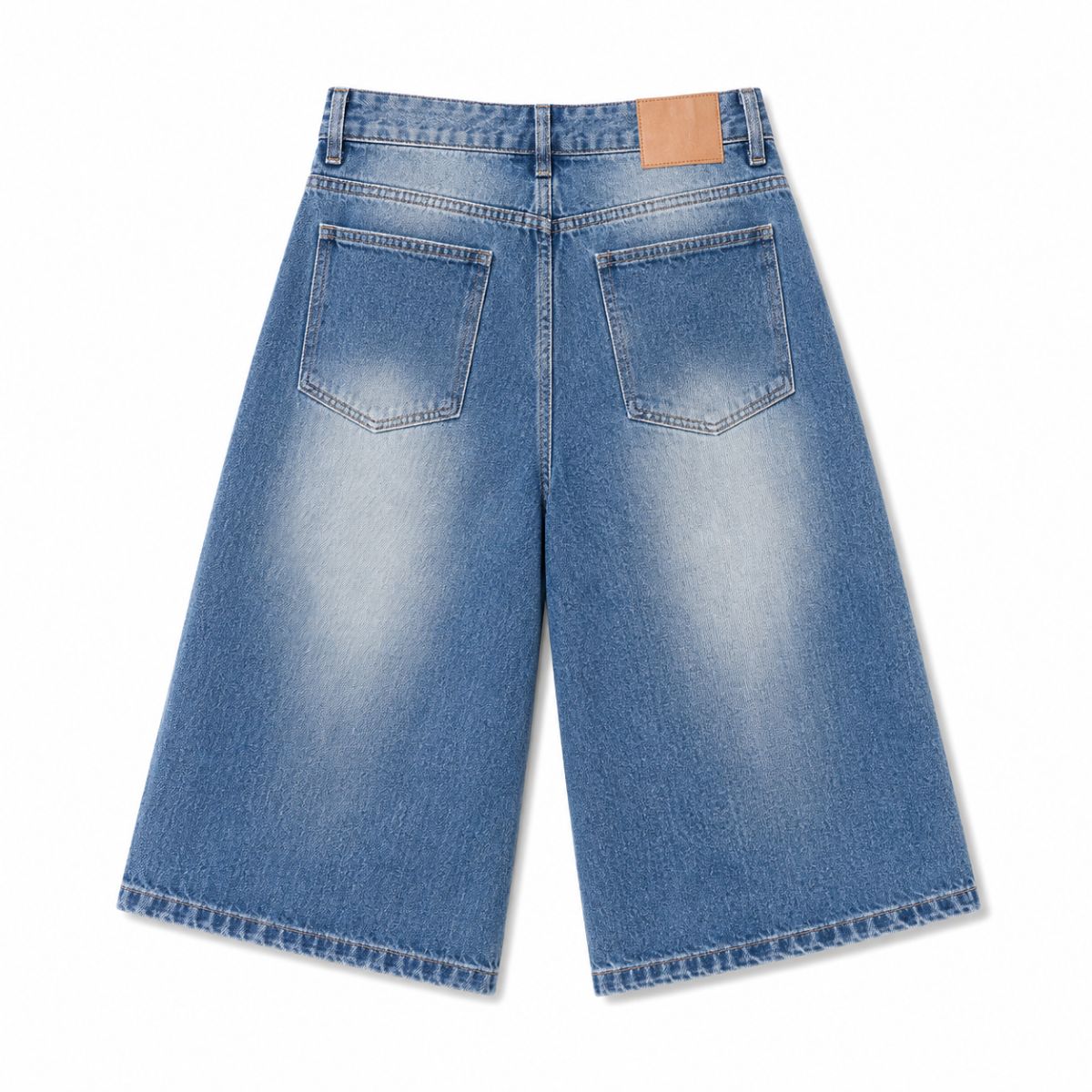 Bermudas con lavado vintage y salpicaduras de tinta